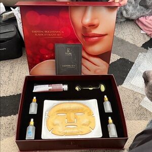 Proud Mary Essential Brightening & Elasticity Boost Set - Gold